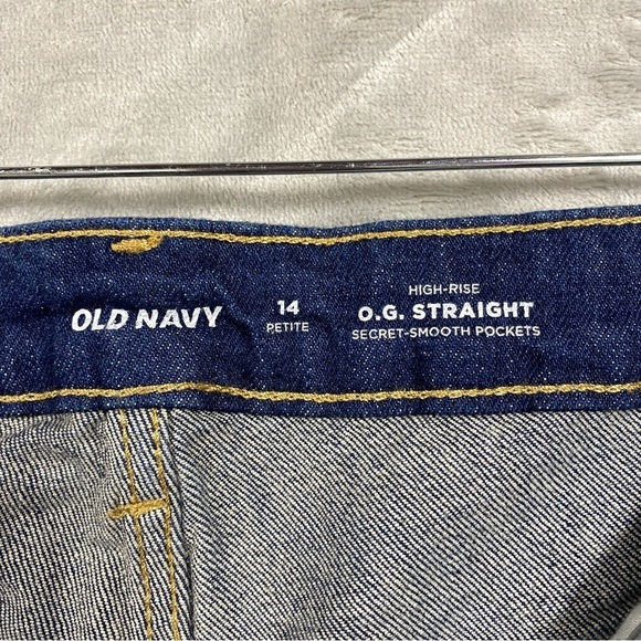 NEW Old Navy High Rise O.G. Straight Secret Smooth Pockets Womens Size 14 Petite - Picture 8 of 9